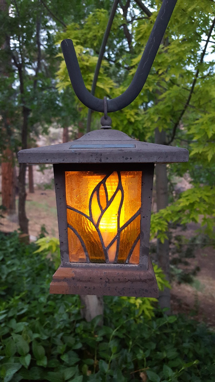 lamp-851903_1280